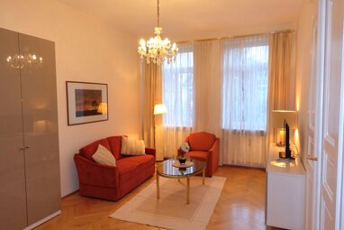 Wohnung zur Miete Wohnen auf Zeit 1.594 € 3 Zimmer 72 m² frei ab sofort Bergmannstraße Striesen-West (Altstriesen) Dresden 01309