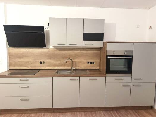 Wohnung zur Miete 800 € 3 Zimmer 107 m² 2. Geschoss Schönberg Schönberg 94513