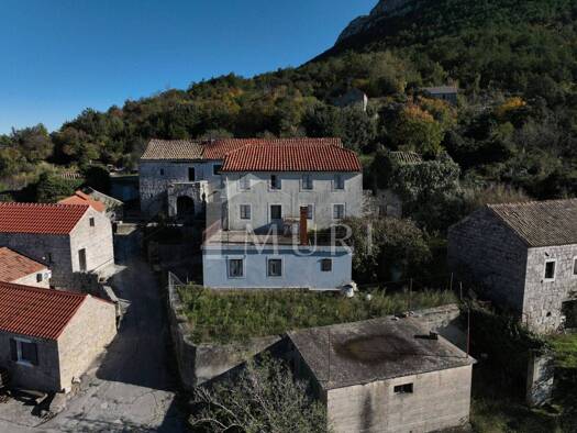 Einfamilienhaus zum Kauf 180.000 € 5 Zimmer 280 m² Tomislavovac, Ston Ston 20230