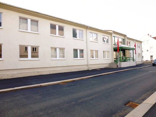 Bürofläche zur Miete 480 € 1 Zimmer 86,6 m² Bürofläche teilbar ab 17 m² Zittau 02763