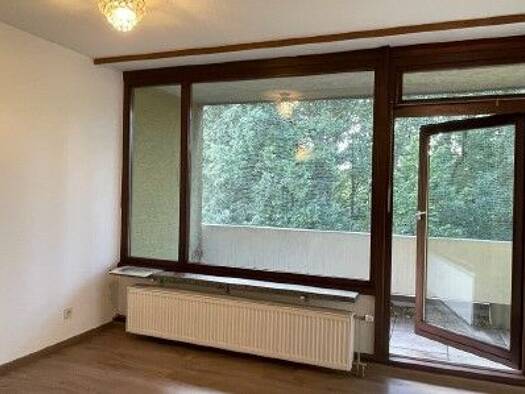 Wohnung zur Miete 690 € 2 Zimmer 56 m² Geschoss 3/4 frei ab 01.12.2026 Fürth 90766