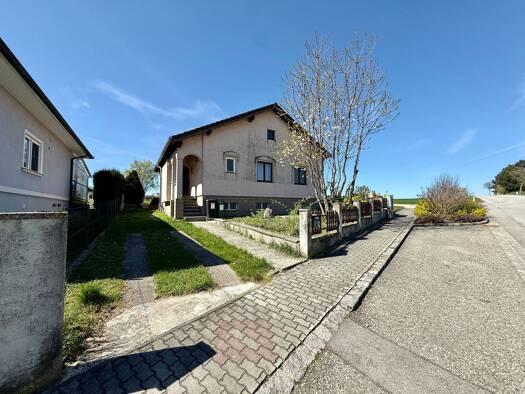 Haus zum Kauf 199.999 € 3 Zimmer 69 m² 1.086 m² Grundstück Friebritz 2133