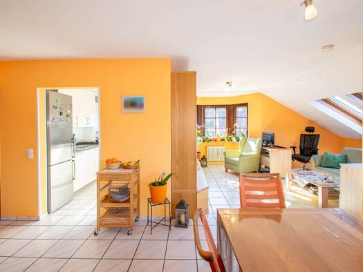 Wohnung zum Kauf 365.000 € 4 Zimmer 97,5 m² 2. Geschoss Leonberg Leonberg 71229