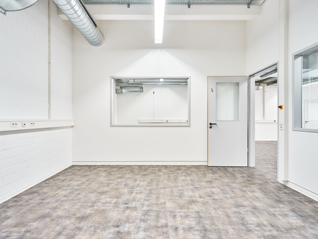 Lagerhalle zur Miete 2 € 168,9 m² Lagerfläche Benzstraße 2 Frickenhausen 72636