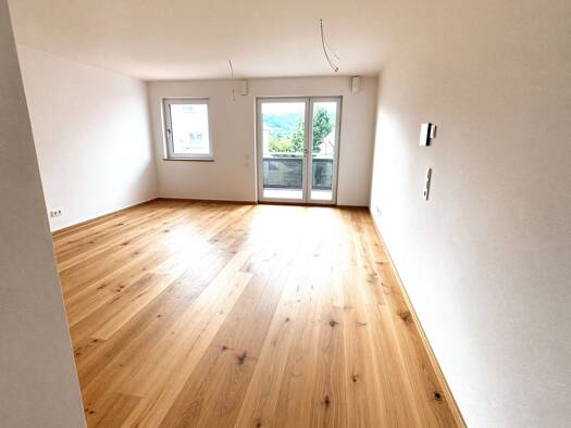 Wohnung zur Miete - Erstbezug 620 € 2 Zimmer 56,3 m² EG frei ab 01.09.2025 Schulstraße 39 Ruhmannsfelden Ruhmannsfelden 94239