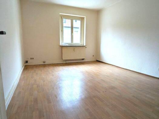Wohnung zur Miete 259 € 2 Zimmer 51,7 m² Geschoss 2/3 frei ab sofort Turmstraße 61 Weida Weida 07570