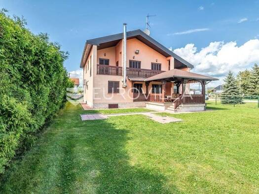 Haus zum Kauf 750.000 € 5 Zimmer 400 m² Rozmanka Lučko