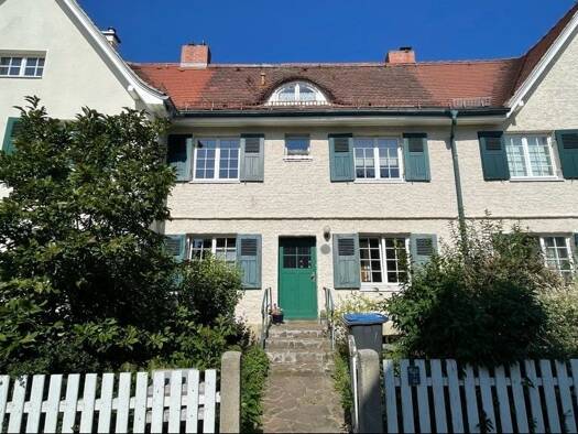 Reihenmittelhaus zum Kauf 319.000 € 4 Zimmer 75,3 m² 260 m² Grundstück Hellerau/Wilschdorf Ortsamtsbereich Klotzsche 01109