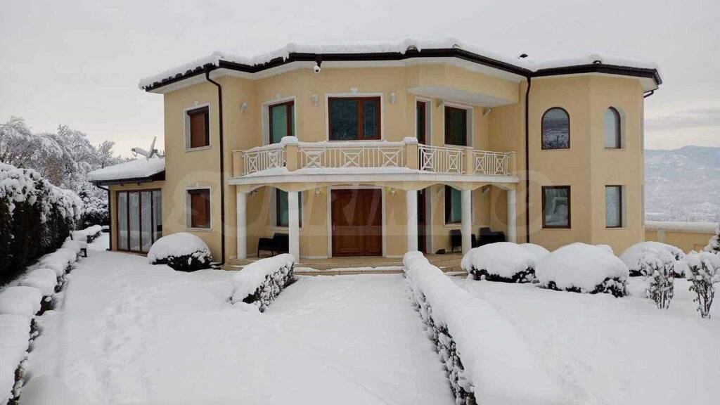 Reihenmittelhaus zum Kauf 449.000 € 5 Zimmer 320 m² Petrich