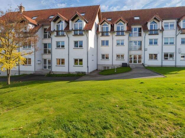 Mehrfamilienhaus zum Kauf 1.626.000 € 50 Zimmer 1.285 m² 2.296 m² Grundstück Wermsdorf 04779