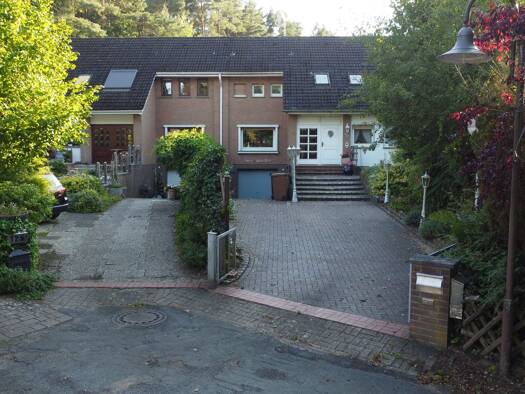 Doppelhaushälfte zum Kauf provisionsfrei 380.000 € 10 Zimmer 165 m² 768 m² Grundstück Fahrenhorst Stuhr 28816