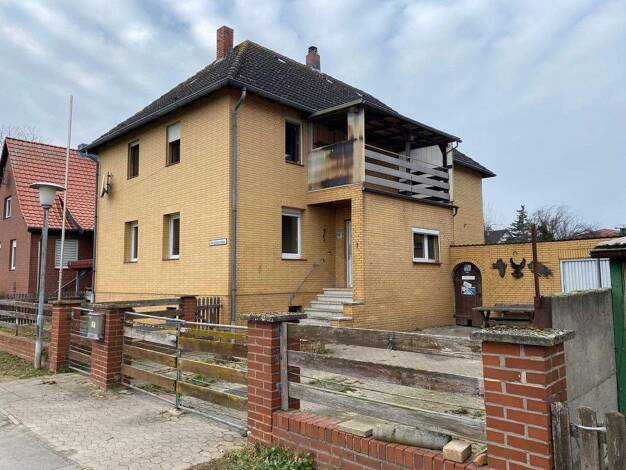 Einfamilienhaus zum Kauf provisionsfrei 175.000 € 8 Zimmer 152 m² 703 m² Grundstück Kuhläger 7 Duttenstedt Peine 31224
