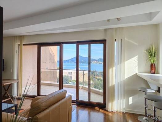 Wohnung zum Kauf 195.000 € 2 Zimmer 57 m² 3. Geschoss frei ab sofort Budva 85310