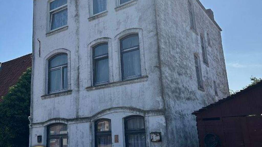 Mehrfamilienhaus zum Kauf 120.000 € 9 Zimmer 211 m² 463 m² Grundstück Borssum/Hilmarsum Emden 26725