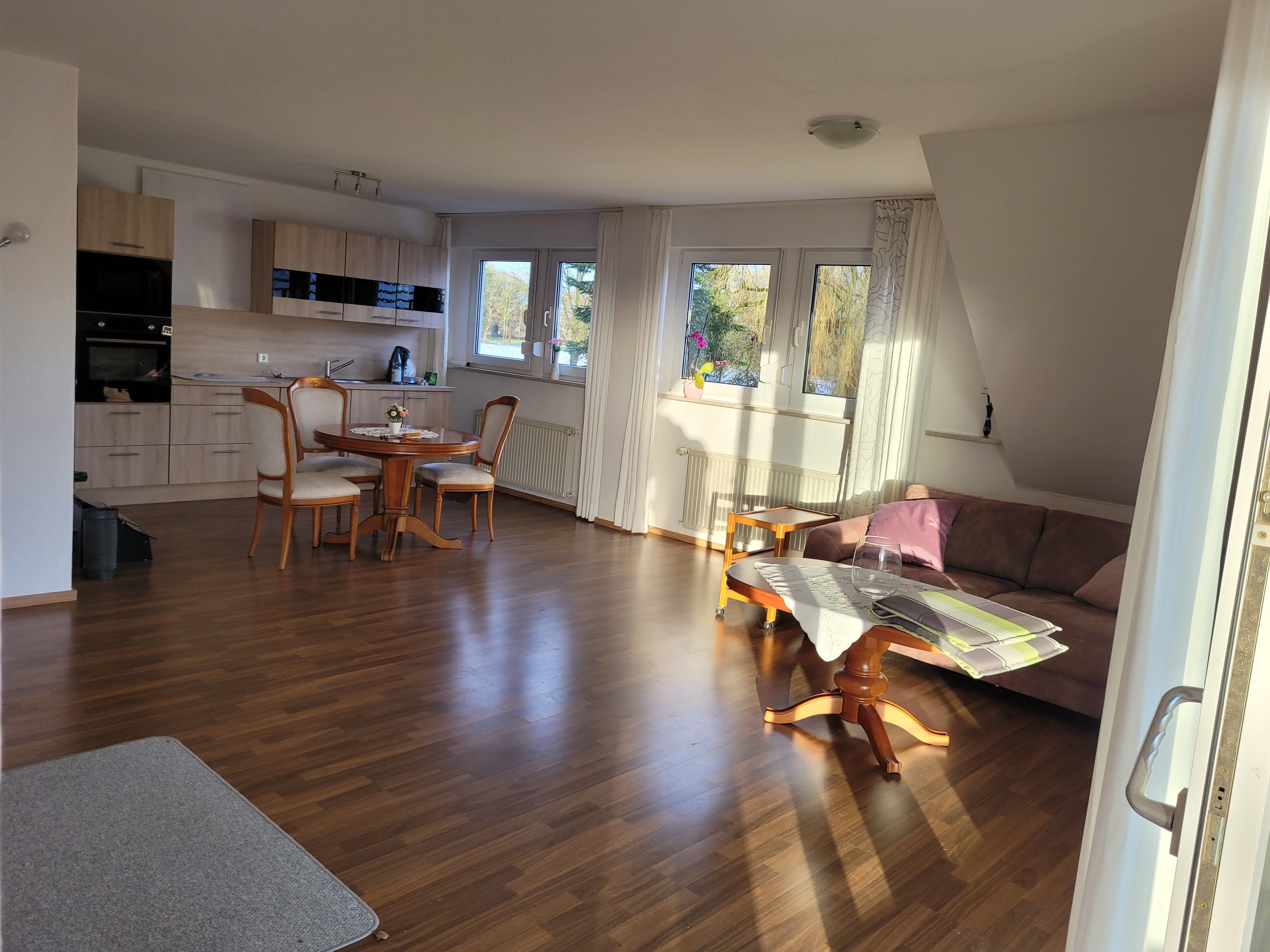 Wohnung zur Miete 900 € 3 Zimmer 106 m²<br/>Wohnfläche 1.<br/>Geschoss Westerholt Wardenburg 26203