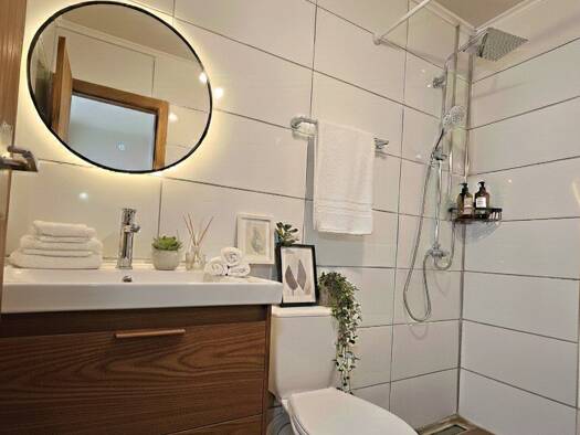 WG-Zimmer zur Miete 595 € 2 Zimmer 40 m² Geschoss EG/1 frei ab sofort Fützen Blumberg 78176