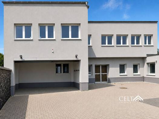 Haus zum Kauf 1.400.000 € 161 m² 989 m² Grundstück Sulzbach 65843