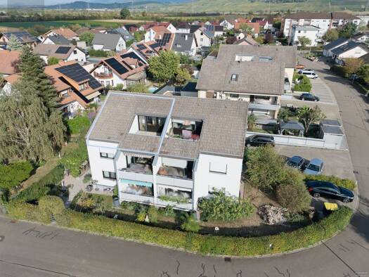 Wohnung zum Kauf 162.500 € 2 Zimmer 49,5 m² 2 Geschosse frei ab sofort Steinenstadt Neuenburg am Rhein 79395