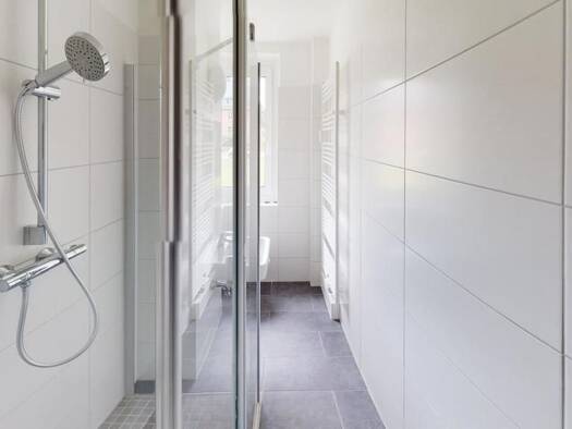 Wohnung zur Miete 354 € 2 Zimmer 56,9 m² EG Am Karbel 56 Altendorf Altendorf 09116