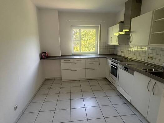 Wohnung zur Miete 1.000 € 4 Zimmer frei ab sofort St Johann Saarbrücken 66121