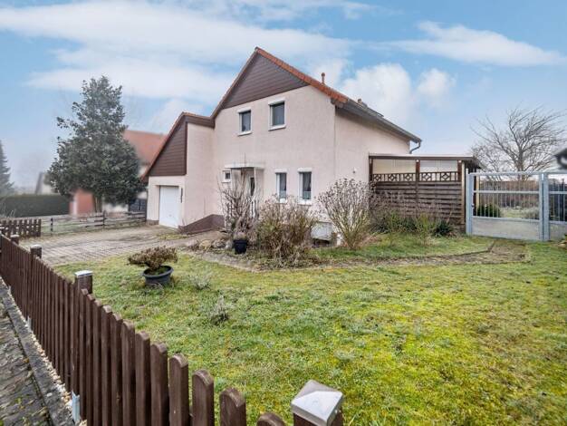Einfamilienhaus zum Kauf 309.000 € 7 Zimmer 121 m² 544 m² Grundstück Oppin Oppin 06188