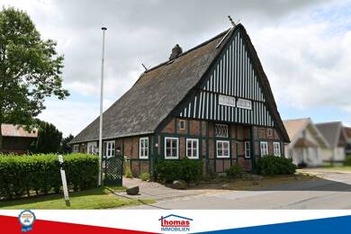 Mehrfamilienhaus zum Kauf 319.000 € 8 Zimmer 210,1 m² 1.242 m² Grundstück Neuenbrook Neuenbrook 25578