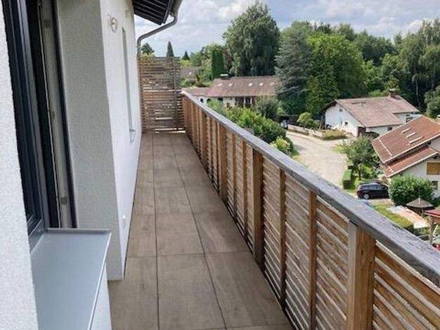 Wohnung zur Miete 672 € 2 Zimmer 56,5 m² EG Jägerhölzlstraße 17 Lalling 94551