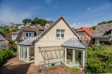 Einfamilienhaus zum Kauf 1.650.000 € 9 Zimmer 201 m² 559 m² Grundstück Blankenese Hamburg / Blankenese 22587