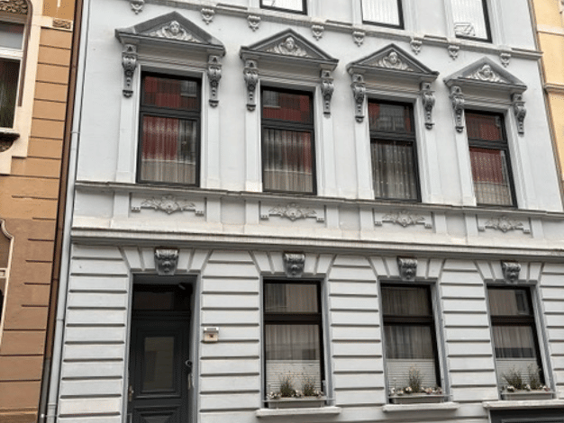 Wohnung zur Miete 600 € 2 Zimmer 86 m² 3. Geschoss frei ab 01.12.2026 Straßburger Straße 14 Elberfeld Wuppertal 42107