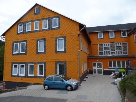 Wohnung zur Miete 650 € 4 Zimmer 105 m² EG frei ab sofort Goethestraße 17 Manebach Ilmenau 98693