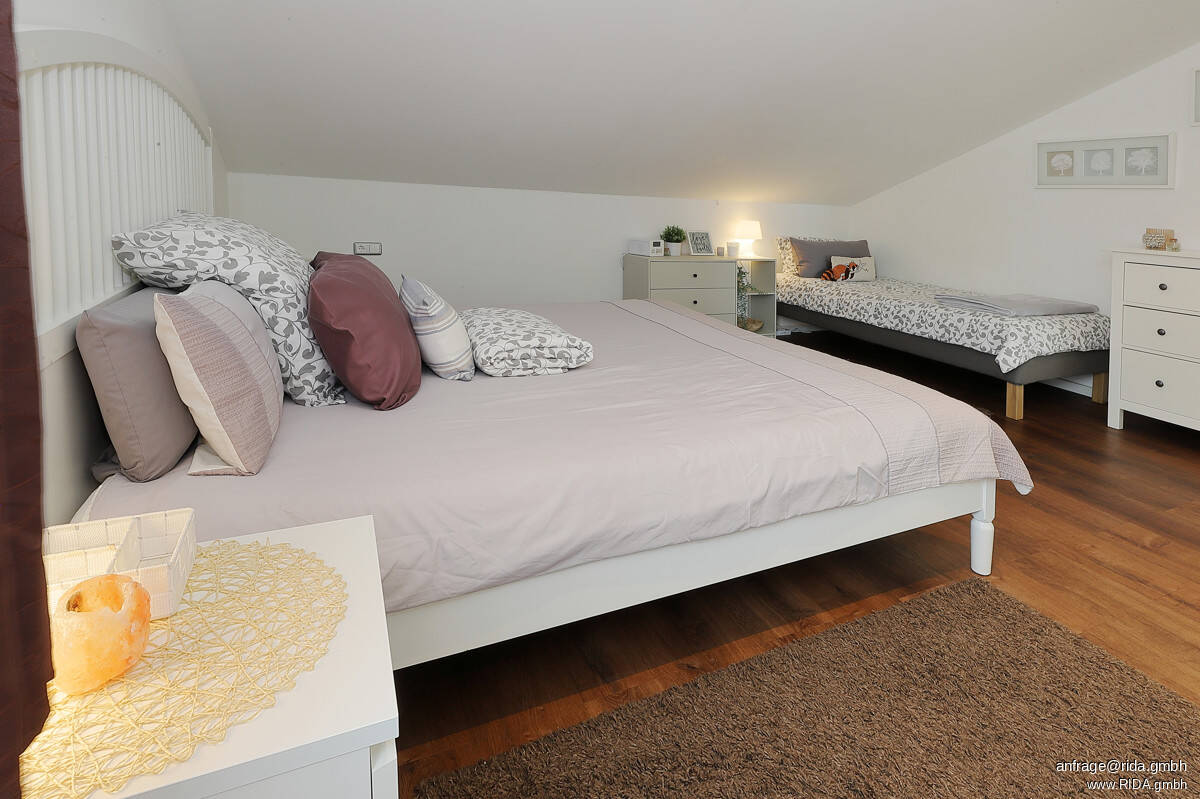 Property thumbnail 17