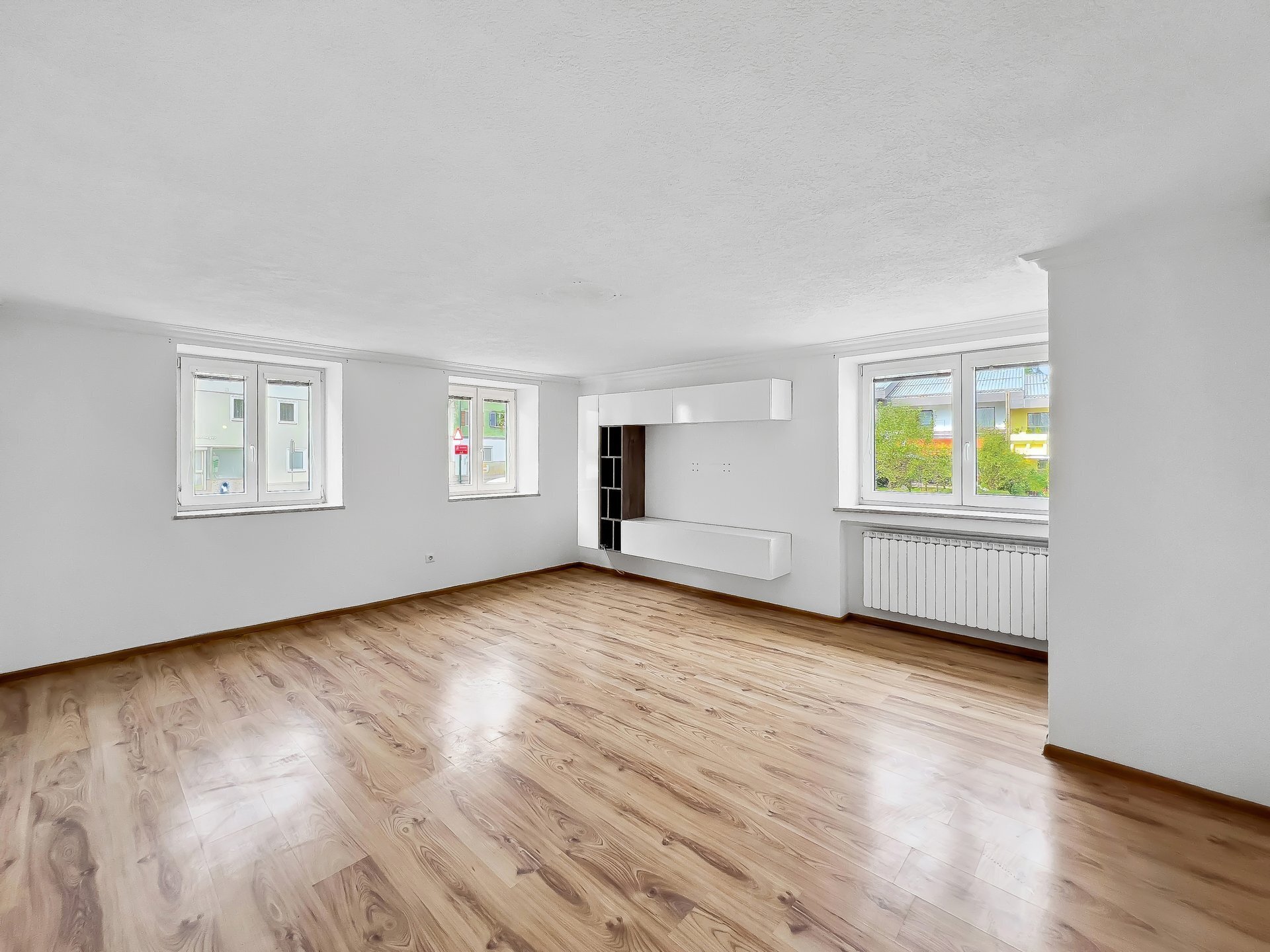 Wohnung zum Kauf 149.950 € 3 Zimmer 68 m²<br/>Wohnfläche 1.<br/>Geschoss Oberndorf bei Salzburg 5110