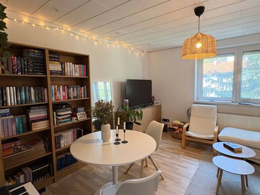 Wohnung zur Miete 990 € 2,5 Zimmer 50 m² frei ab 01.09.2026 Göggingen Augsburg 86199