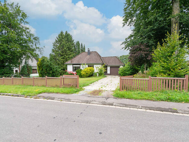 Einfamilienhaus zum Kauf 179.900 € 2 Zimmer 64,1 m² 1.850 m² Grundstück Höfen Monschau 52156