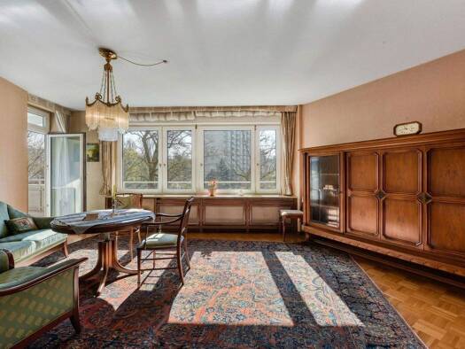 Wohnung zum Kauf 210.000 € 3 Zimmer 71,5 m² 1. Geschoss frei ab sofort Schwabbacher Straße 15 Rot Stuttgart 70437