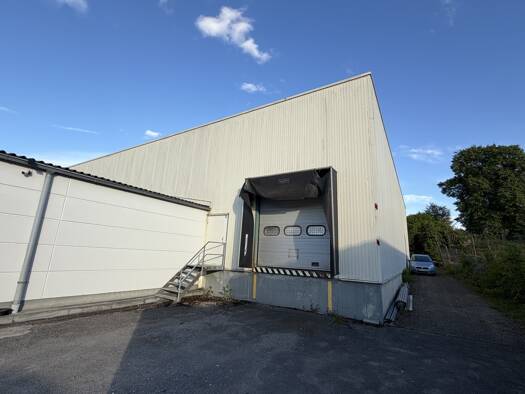 Lagerhalle zur Miete 2.500 € 625 m² Lagerfläche Gölshausen Bretten 75015