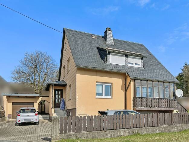 Einfamilienhaus zum Kauf 110.000 € 5 Zimmer 123 m² 970 m² Grundstück Tschirn Tschirn 96367