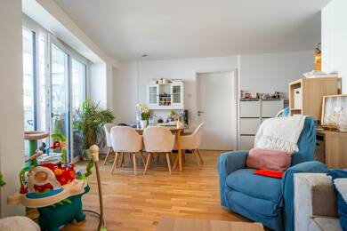 Wohnung zur Miete 1.086 € 2,5 Zimmer 73,1 m² 5. Geschoss frei ab 01.08.2025 Königswiesen - Nord Regensburg 93051