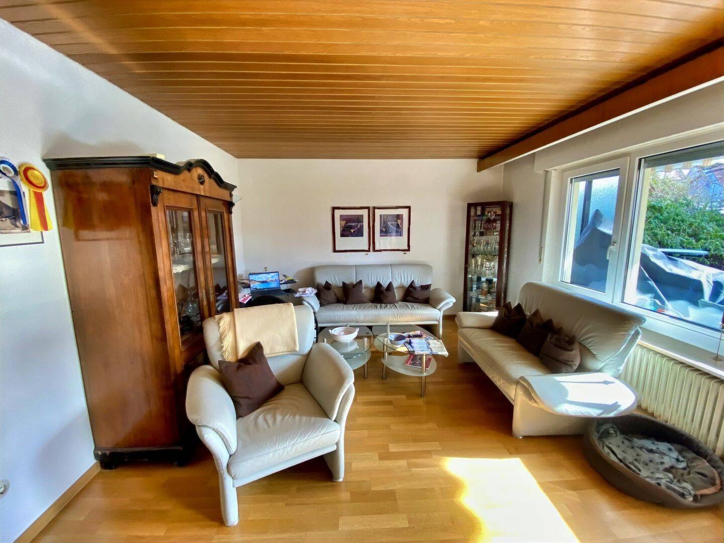 Immobilie in Leonberg - Wohnen und investieren! Charmantes Mehrfamilienhaus in begehrter Lage - Bild 1