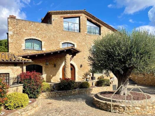 Chalet zum Kauf 3.500.000 € 7 Zimmer 738 m² Sant Joan de Mollet 17463