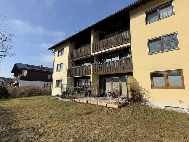 Wohnung zum Kauf 169.000 € 3 Zimmer 82,2 m² 1. Geschoss frei ab sofort Hirten Burgkirchen an der Alz 84508
