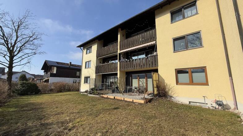 Wohnung zum Kauf 190.000 € 3 Zimmer 82,2 m² 1. Geschoss frei ab sofort Hirten Burgkirchen an der Alz 84508
