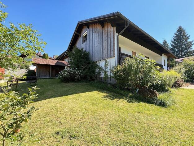 Mehrfamilienhaus zum Kauf 975.000 € 12 Zimmer 285 m² 1.194 m² Grundstück Hofham Bad Endorf 83093