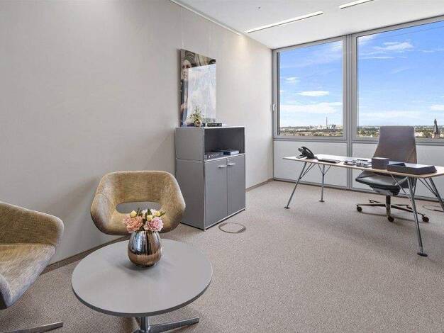 Bürofläche zur Miete provisionsfrei 1.890 € 24 m² Bürofläche Dreischeibenhaus Stadtmitte Düsseldorf 40211