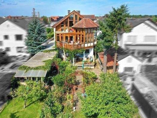 Haus zum Kauf 449.000 € 8 Zimmer 208 m² 633 m² Grundstück frei ab sofort Carl-Bosch-Straße 9 Schifferstadt 67105