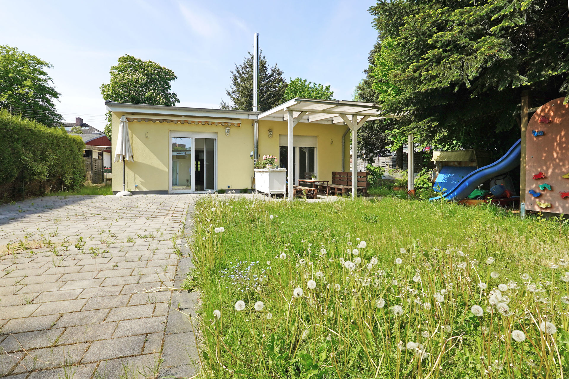 Bungalow zum Kauf 525.000 € 5 Zimmer 135 m²<br/>Wohnfläche 700 m²<br/>Grundstück Marienthal Hamburg 22043