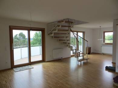 Maisonette zur Miete 1.350 € 4 Zimmer 153 m² 1. Geschoss frei ab 01.10.2025 Göppingen - Nordstadt Göppingen 73033
