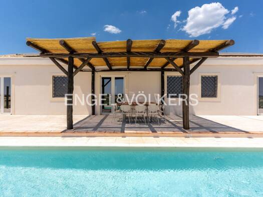 Villa zum Kauf 500.000 € 8 Zimmer 185 m² 2.000 m² Grundstück Traversa Cannarella Syrakus 96100