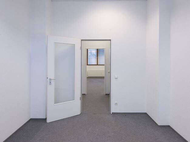 Bürofläche zur Miete provisionsfrei 950 € 18 m² Bürofläche Hauptstraße Lichtenberg Lichtenberg 10317