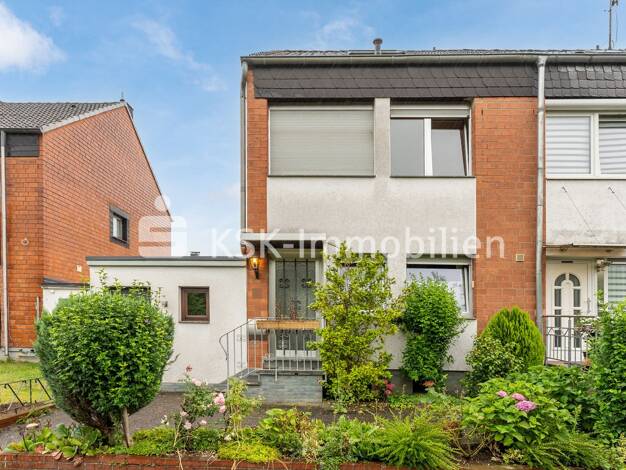 Reihenendhaus zur Miete 1.200 € 5 Zimmer 101,1 m² 211 m² Grundstück frei ab sofort Lohmar 53797